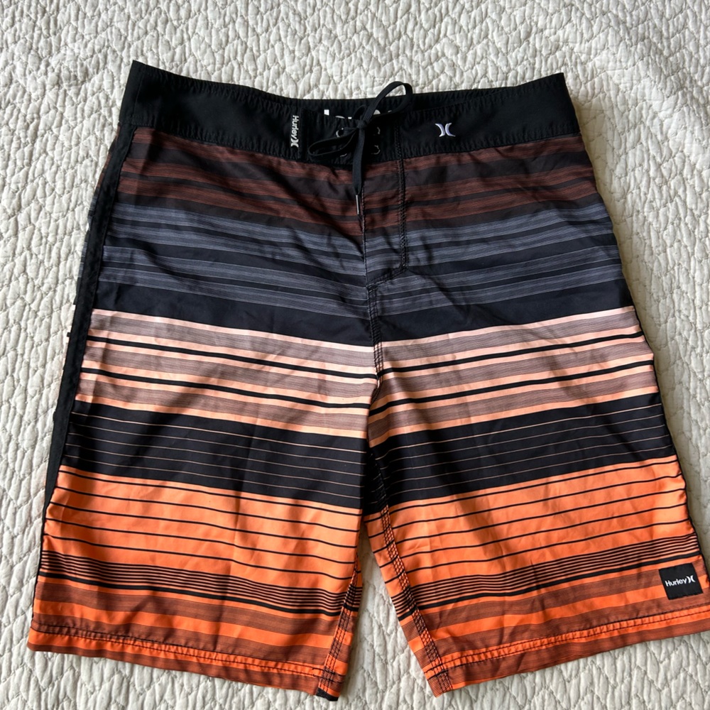 Hurly Mens Board Striped Shorts Size 36‎